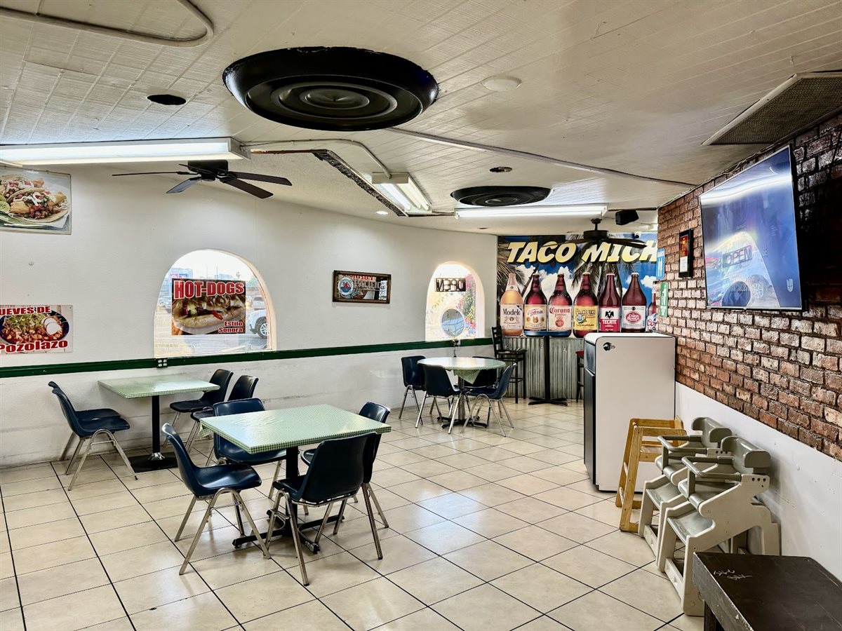 Taco Mich & Bar #1